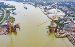 Sông Thương, Hàn hạn chế giao thông thủy, tàu thuyền đi lại thế nào?