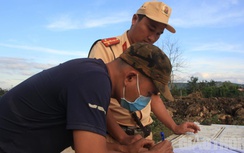 Đắk Nông: CSGT "mật phục" xử lý nhiều xe chở đất có ngọn, hết hạn đăng kiểm