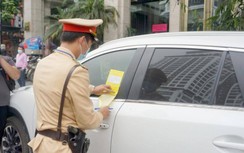 Xe bị dán giấy phạt nguội, phải làm thế nào?
