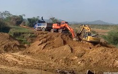 Hà Tĩnh: Vì sao nhà thầu thi công kè sông Ngàn Sâu ngang nhiên bán đất?