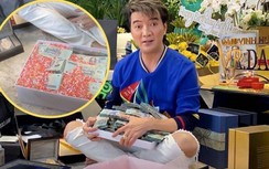 Đàm Vĩnh Hưng được fan tặng kim cương, vàng miếng