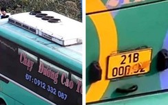 Phát hiện ô tô khách che biển "né" phạt nguội trên cao tốc Nội Bài-Lào Cai
