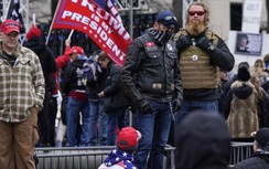 Hàng trăm người ủng hộ Trump đổ về Washington trước cuộc bỏ phiếu Quốc hội