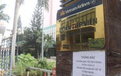 Vì sao nam tiếp viên Vietnam Airlines nhiễm Covid-19 bị khởi tố?