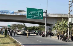 Video TNGT 12/1: Nữ sinh tử vong thương tâm sau va chạm với xe đầu kéo