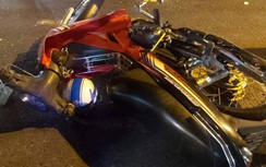 Hãi hùng xe đầu kéo cuốn nạn nhân vào gầm kéo lê 60km trên QL1