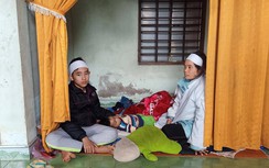 Họa vô đơn chí ập xuống người mẹ nghèo, bệnh tật