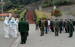 Công an Hà Nội trao trả gần 70 công dân Trung Quốc nhập cảnh trái phép