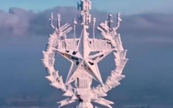 Video: Tháp truyền hình Ostankino ở Moscow bị tuyết phủ trắng
