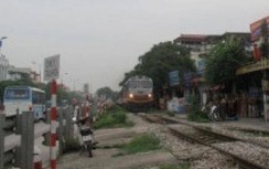 Đi bộ trên đường sắt, người phụ nữ 45 tuổi bị tàu hỏa tông tử vong