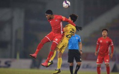 Chuyện "không tin nổi" tại sân nhà của đội bóng dẫn đầu V-League