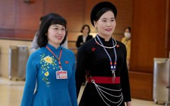 Hình ảnh đại biểu nữ tham dự Đại hội XIII của Đảng