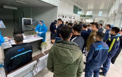 Cảng hàng không quốc tế Vinh lấy 261 mẫu xét nghiệm Covid-19