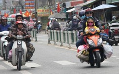 Đi xe máy về quê ăn Tết cần chú ý điều gì?
