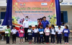 Mang “Xuân yêu thương” đến học sinh miền núi, hộ nghèo Khánh Hòa