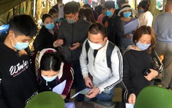 Cao tốc Hải Phòng - Quảng Ninh đông nghịt người xếp hàng kiểm tra Covid-19
