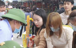 Chống dịch, cấm tất có được không?
