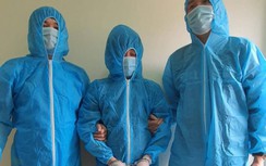 Hai đối tượng vận chuyển trái phép hàng chục nghìn tỷ đồng qua biên giới