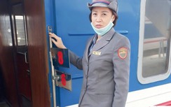 Nhặt được ví tiền gần 36 triệu, nhân viên đường sắt tìm người trả lại