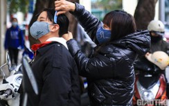 Hình ảnh ấn tượng ngày đầu học sinh trở lại trường sau kỳ nghỉ dài ngày