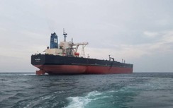 Nhiều doanh nghiệp mua tàu nước ngoài bất ngờ xin treo cờ Việt Nam