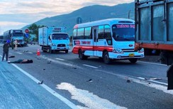 Ninh Thuận: Sang đường bất cẩn, thanh niên bị xe tải tông tử vong tại chỗ