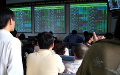 Tăng lô giao dịch chứng khoán lên 1.000 cổ phiếu: Hi sinh nhà đầu tư nhỏ?