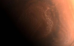 Trung Quốc bất ngờ công bố ba hình ảnh đặc biệt về sao Hỏa