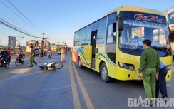 Xe khách tông xe máy, cụ ông 91 tuổi tử vong