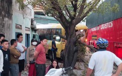 Tai nạn liên hoàn giữa 3 ô tô trên QL1A , một tài xế bị gãy chân