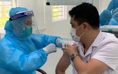 Sức khỏe 955 người được tiêm vaccine Covid-19 ra sao?