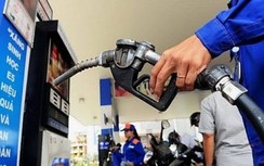 Giá xăng dầu hôm nay 17/3: Giảm mạnh