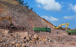 Thủ tướng yêu cầu xử lý tình trạng khan hiếm vật liệu làm cao tốc Bắc - Nam