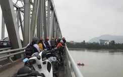 Nam thanh niên để lại thư tuyệt mệnh rồi nhảy cầu Bến Thủy
