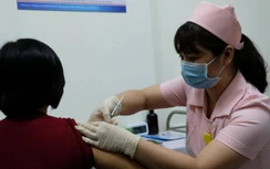 Sức khỏe các tình nguyện viên tiêm mũi đầu tiên vaccine COVIVAC ra sao?