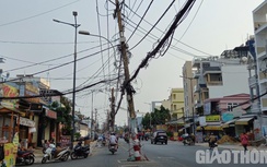 80 trụ điện đứng xiêu vẹo giữa đường do dân không cho đặt trạm biến áp