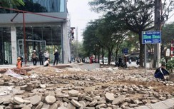 Hoàng Mai: Đề nghị xử lý CTCP Quốc tế Việt Hồng vì tự ý "băm nát" vỉa hè