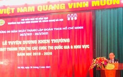 HUBT khen thưởng sinh viên thành tích cao tại cuộc thi quốc gia và khu vực