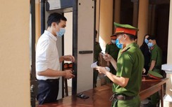 Nam tiếp viên VNA làm lây nhiễm Covid-19 xin lỗi 3 nạn nhân và cộng đồng