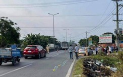 Vĩnh Long: Va chạm liên hoàn, nam thanh niên 17 tuổi tử vong tại chỗ
