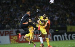 Sau Hoàng Thịnh, thêm 2 "tiều phu" ở V-League nhận án phạt