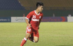 Cầu thủ trẻ Việt Nam lập siêu phẩm khiến Messi, Ronaldo cũng phải lác mắt