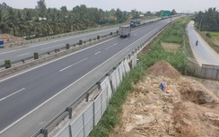 Vướng đường cấp nước, vành đai TP Tân An nguy cơ chậm tiến độ