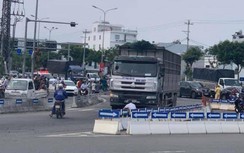 Video: Đi nhầm làn, người đàn ông bị xe tải cuốn vào gầm tử vong