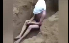 Khởi tố 13 kẻ “chôn sống” nam thanh niên tội bắt giữ người trái pháp luật