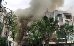 Cháy quán lẩu ếch ở Đông Anh, nhiều thực khách hoảng hốt bỏ chạy