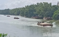 Quảng Nam "điểm mặt" sai phạm ở các bến, mỏ khai thác cát sỏi trên sông