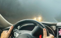 Trời nồm ẩm, sử dụng điều hòa ô tô thế nào cho đúng?