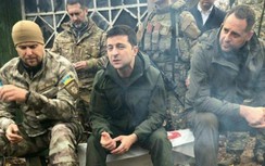 Tổng thống Ukraine đã cố liên lạc với ông Putin nhưng bất thành