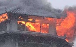 Cháy nhà hàng Đồng Khánh sau tiếng nổ lớn ở khu phố Hoa, Chợ Lớn, TP.HCM